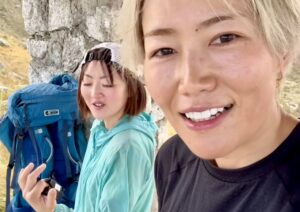 Chiaki Inada and Saki Terada during their approach to Huascaran, on June 16, 2025.