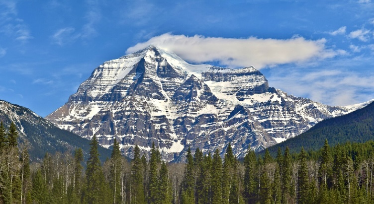 Mount Robson panorama.