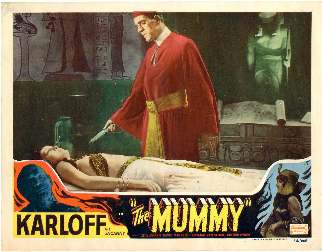 A lobby card from the 1932 Mummy movie