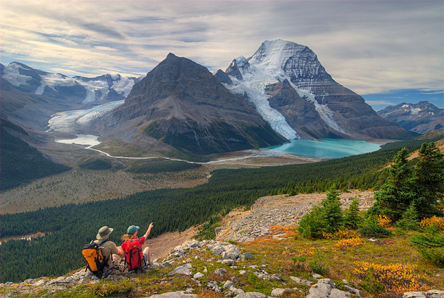 overview of Mt Robson