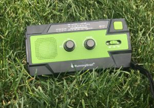 runningsnail emergency crank radio