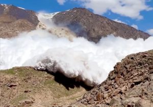 kyrgyzstan avalanche video